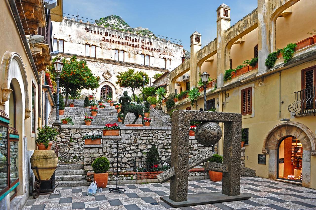 Villetta Desiderio Apartment Giardini-Naxos Exterior foto